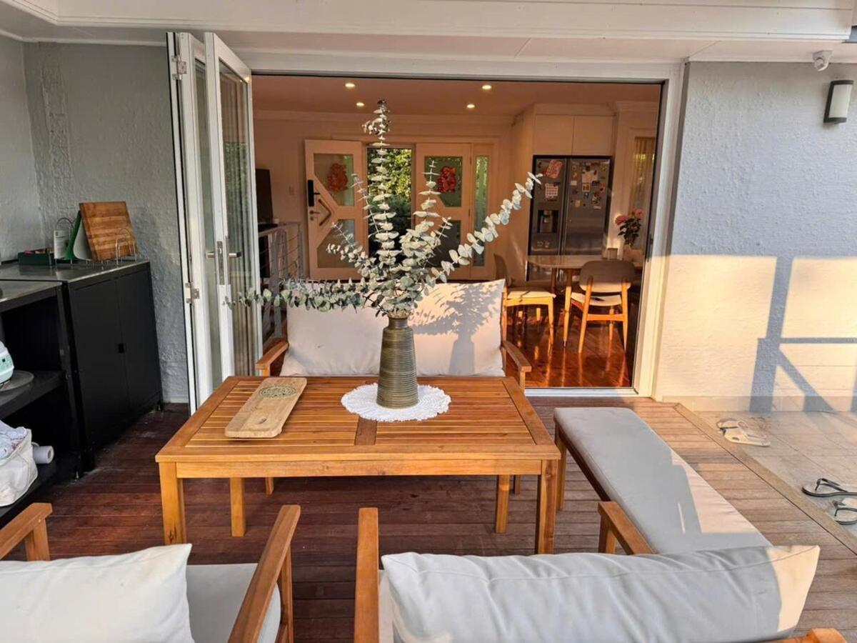 Spacious 4-bedrooms In West Ryde With Wifi, Ac Apartment