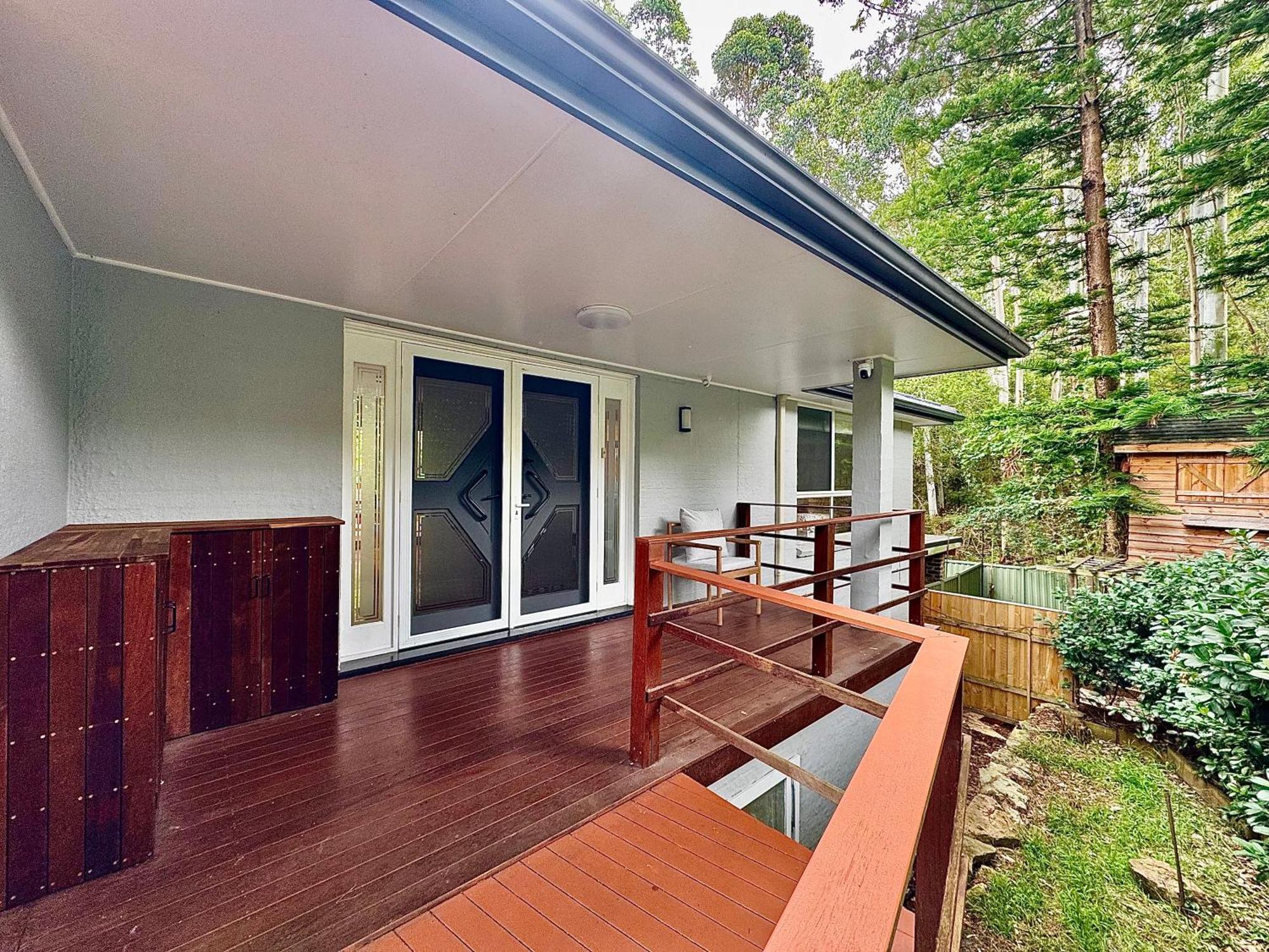 Spacious 4-bedrooms In West Ryde With Wifi, Ac Apartment