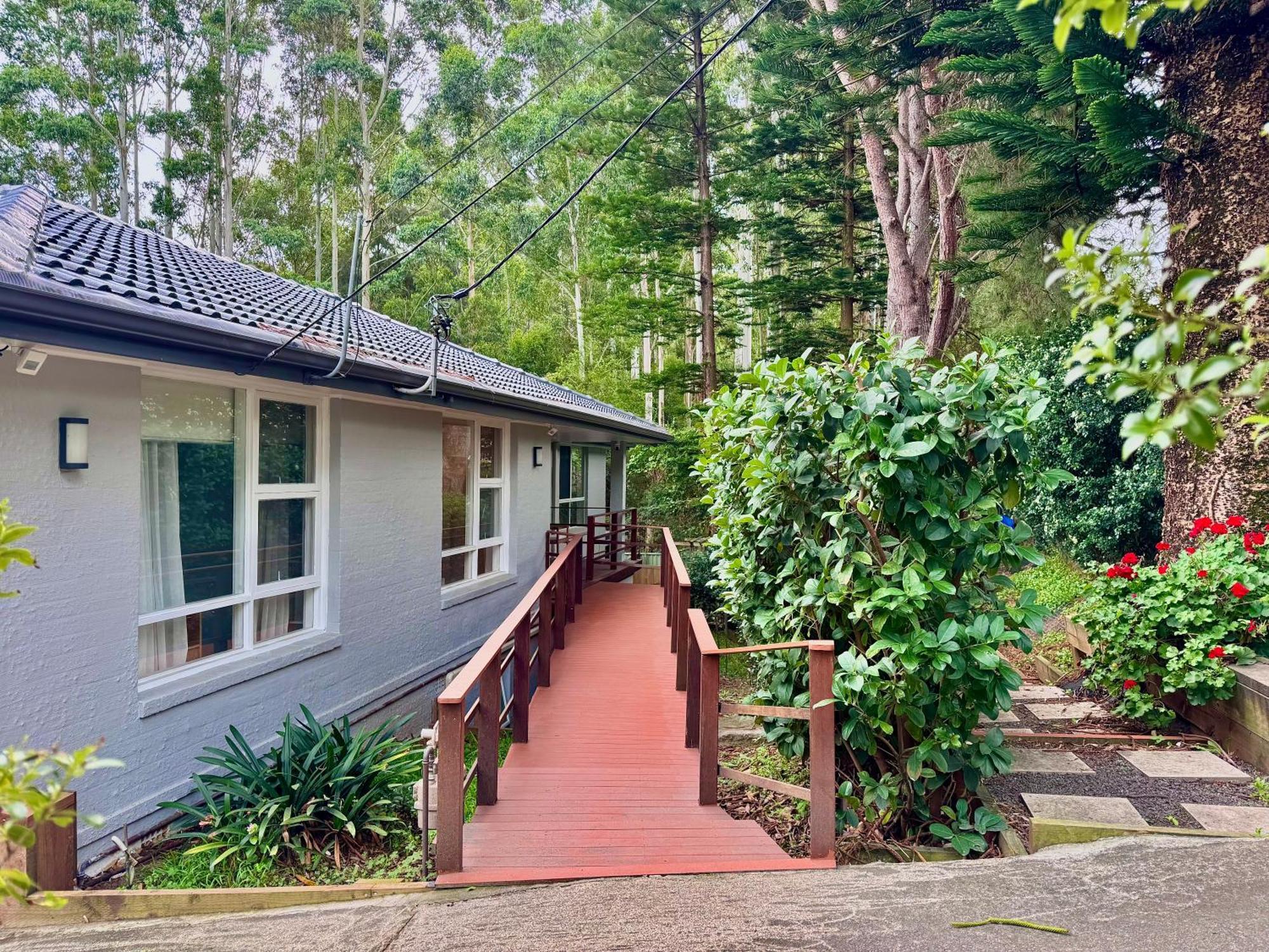 Apartment Spacious 4-bedrooms In West Ryde With Wifi, Ac