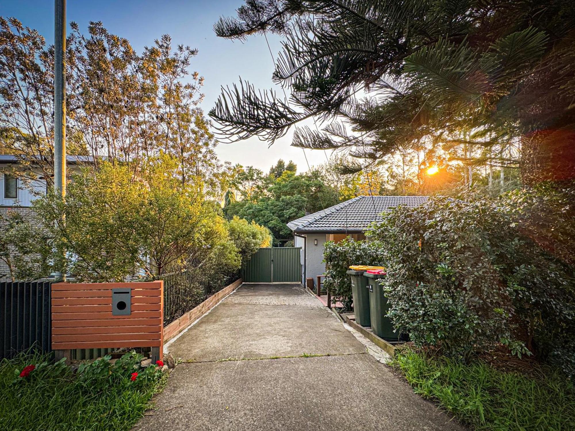 Spacious 4-bedrooms In West Ryde With Wifi, Ac *