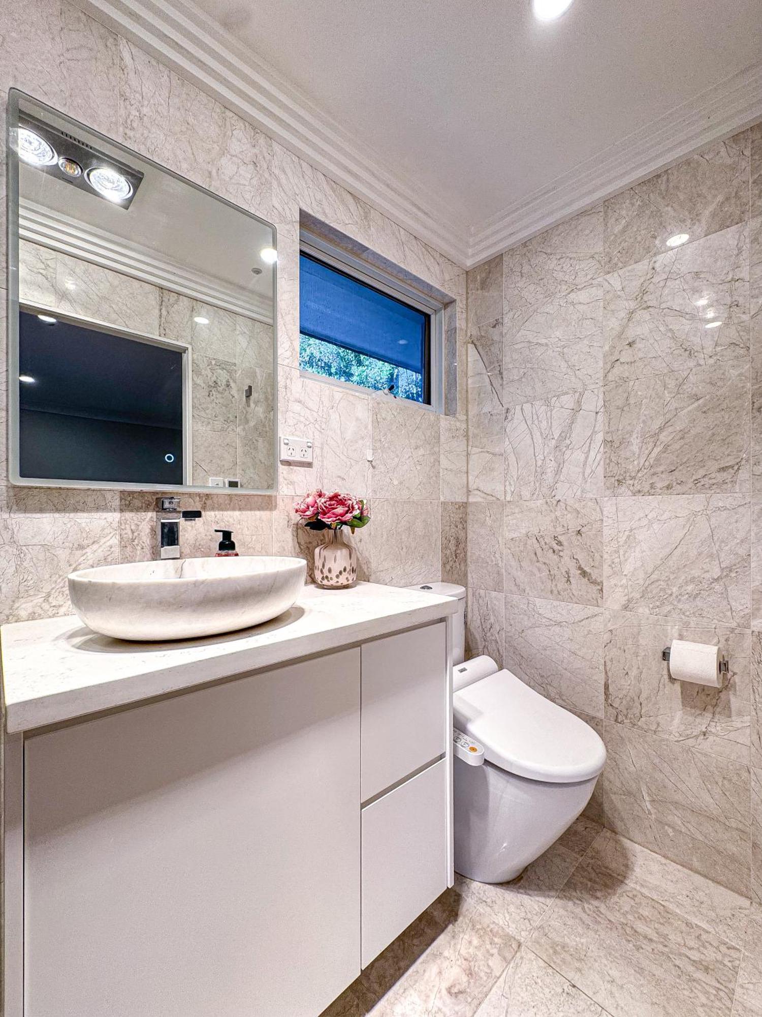 Spacious 4-bedrooms In West Ryde With Wifi, Ac Apartment